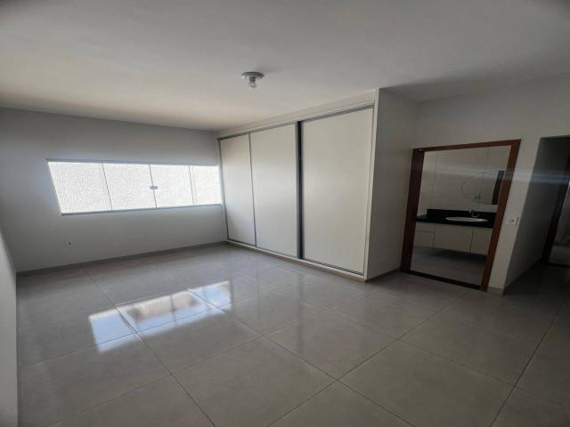 #5 - Casa para Venda em Aparecida de Goiânia - GO